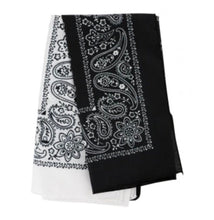Load image into Gallery viewer, Black & White Bandanna Pack