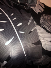 Load image into Gallery viewer, Leaf Print Bodycon Dress