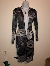 Load image into Gallery viewer, Leaf Print Bodycon Dress
