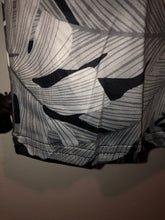Load image into Gallery viewer, Leaf Print Bodycon Dress